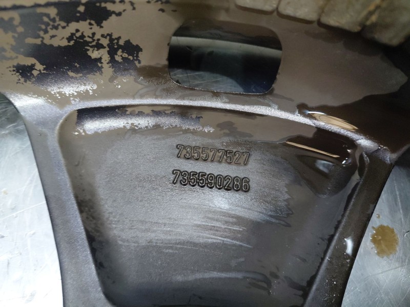 Recambio de llanta para jeep renegade suv referencia OEM IAM   