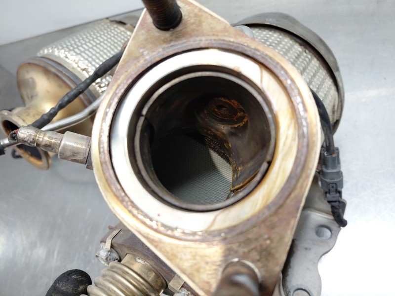 Recambio de filtro de particulas para kia ceed sportswagon hybrid referencia OEM IAM 289C02U070  