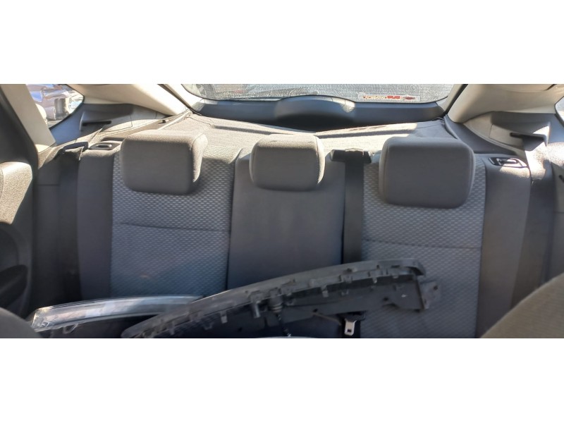 ford focus berlina (cap) del año 2005