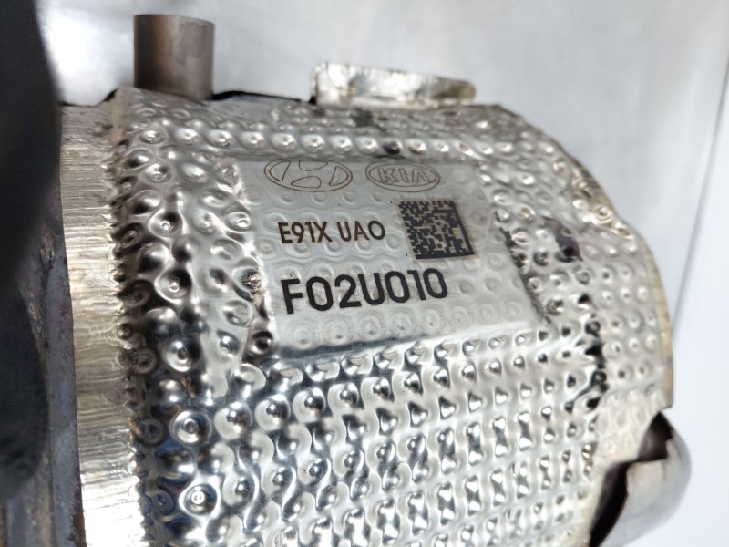 Recambio de filtro de particulas para kia ceed sportswagon hybrid referencia OEM IAM 289C02U070  