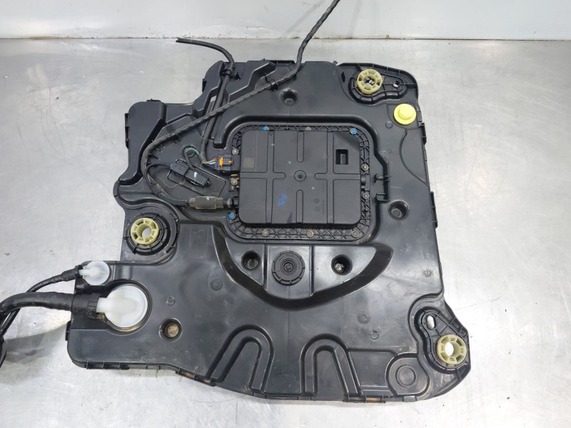 Recambio de deposito aditivo adblue fap ( deposito grande ) para citroën c4 cactus bluehdi referencia OEM IAM   
