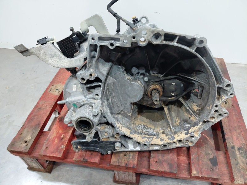 Recambio de caja cambios para citroën c4 cactus bluehdi referencia OEM IAM   