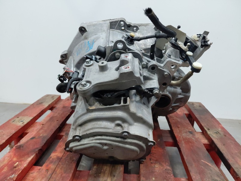 Recambio de caja cambios para citroën c4 cactus bluehdi referencia OEM IAM   