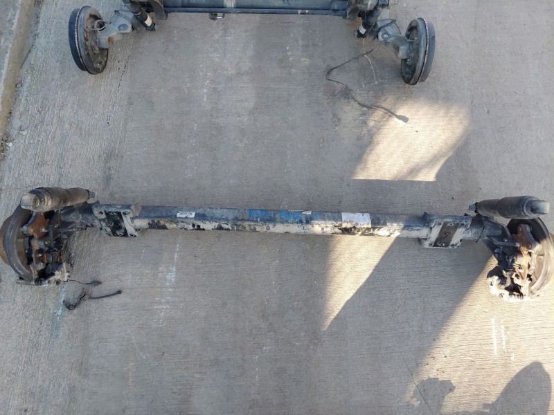 Recambio de puente trasero para fiat ducato furgón multijet referencia OEM IAM 52218765  