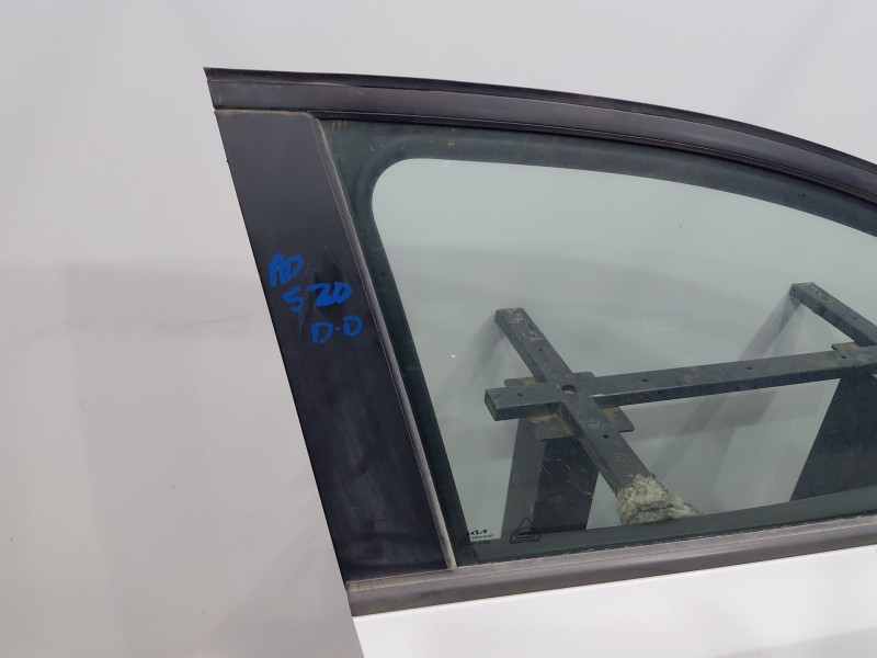 Recambio de puerta delantera derecha para kia ceed sportswagon hybrid referencia OEM IAM 76004J7000  