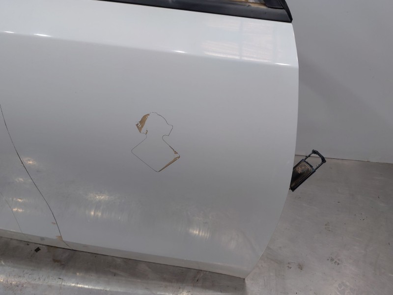 Recambio de puerta delantera derecha para kia ceed sportswagon hybrid referencia OEM IAM 76004J7000  