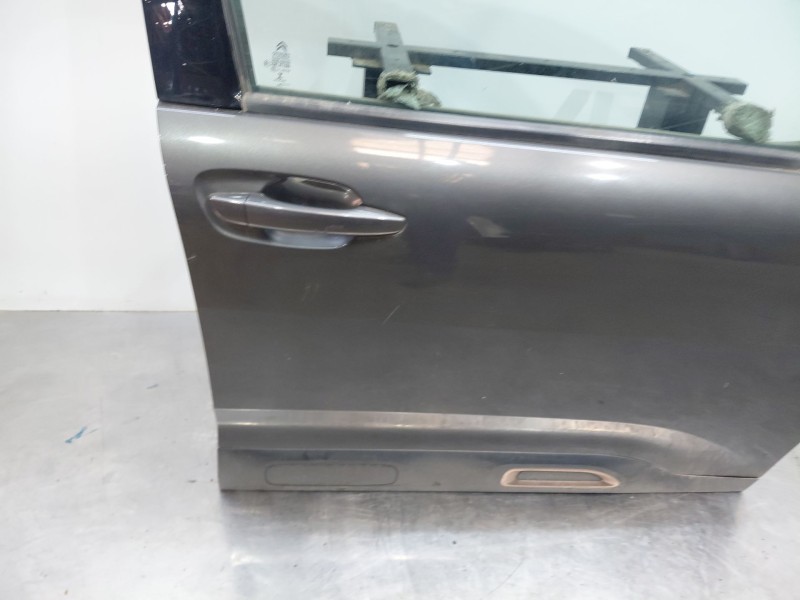 Recambio de puerta delantera derecha para citroën c4 cactus bluehdi referencia OEM IAM   