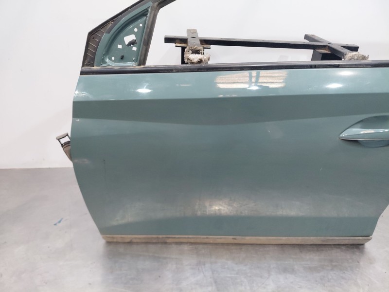 Recambio de puerta delantera izquierda para hyundai bayon hybrid referencia OEM IAM 76003Q0400  