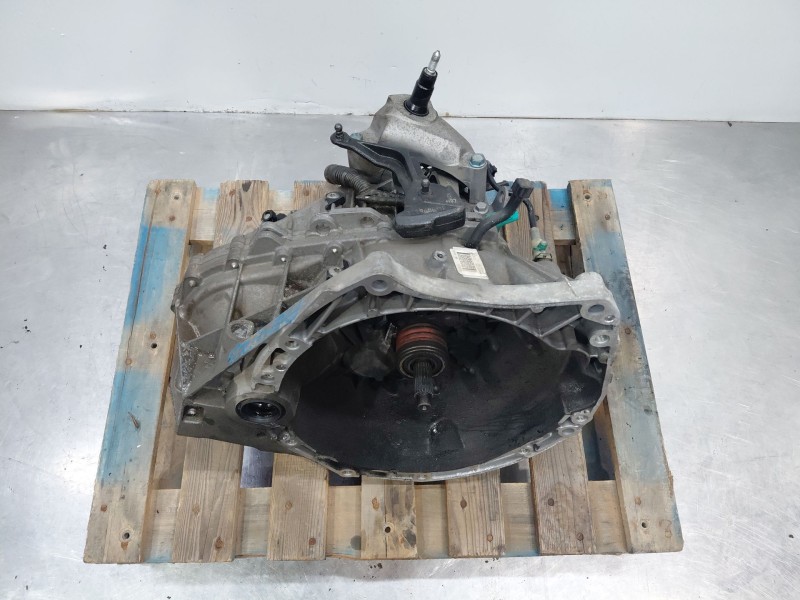 Recambio de caja cambios para nissan x-trail t32 tekna referencia OEM IAM   