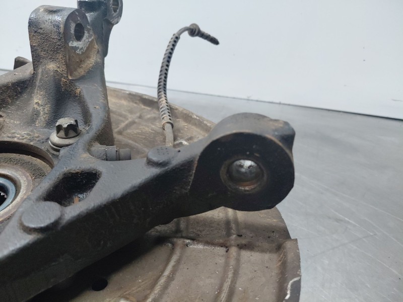 Recambio de mangueta delantera derecha para jeep renegade suv referencia OEM IAM   