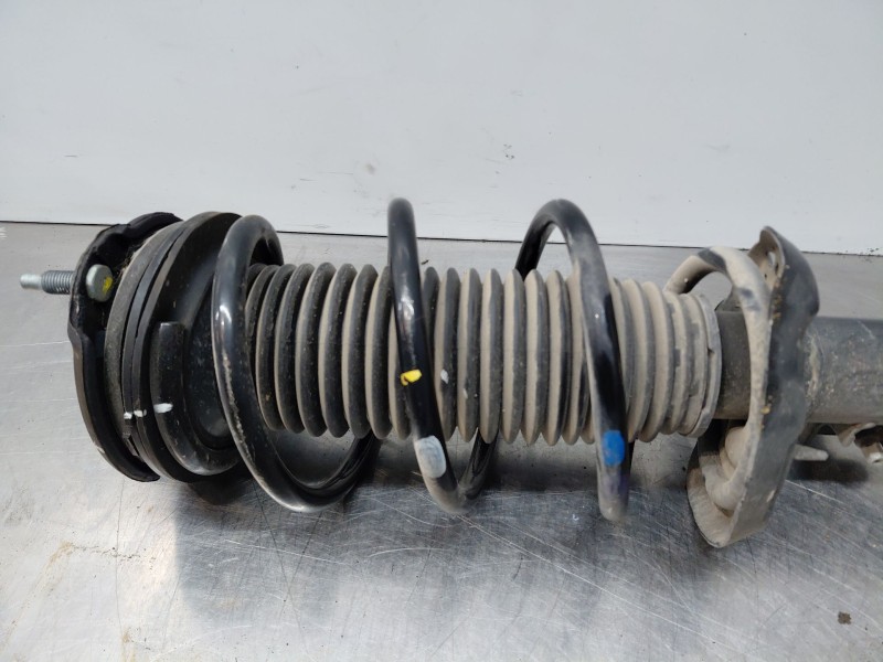 Recambio de amortiguador delantero derecho para hyundai i20 iii active referencia OEM IAM   