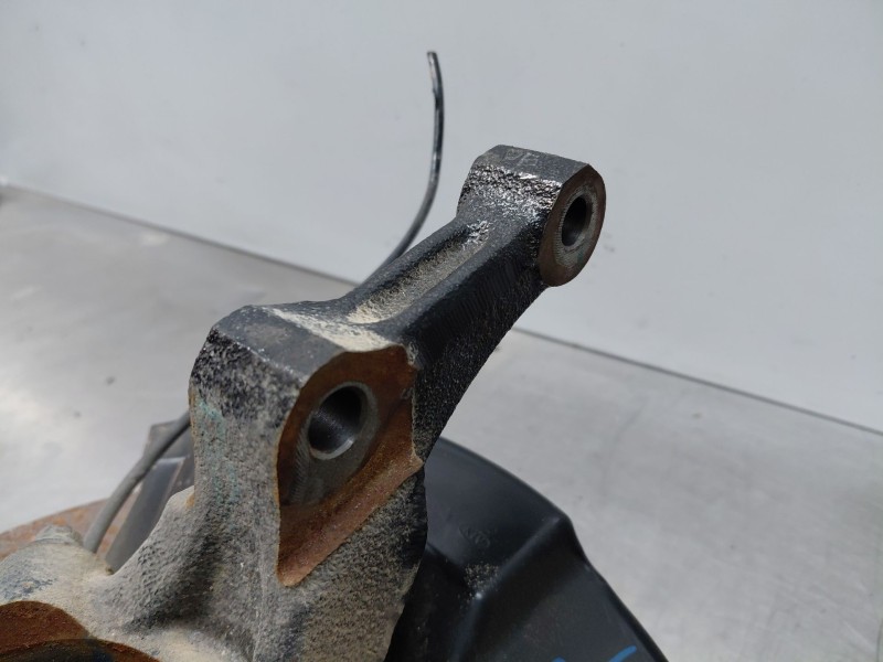 Recambio de mangueta delantera izquierda para hyundai i20 iii active referencia OEM IAM   