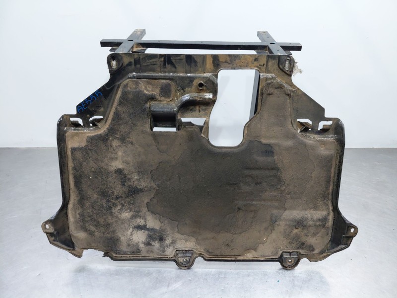 Recambio de cubrecarter para ford kuga i 2.0 tdci referencia OEM IAM   