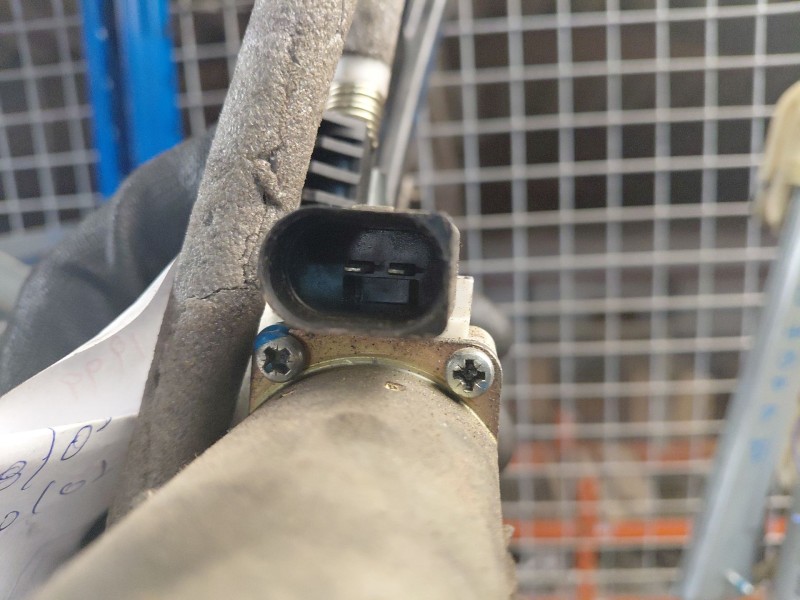 Recambio de elevalunas delantero izquierdo para ford focus i turnier (dnw) 1.8 turbo di / tddi referencia OEM IAM 1331612  