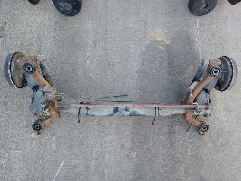 Recambio de puente trasero para peugeot 206 hatchback (2a/c) 2.0 hdi 90 referencia OEM IAM   