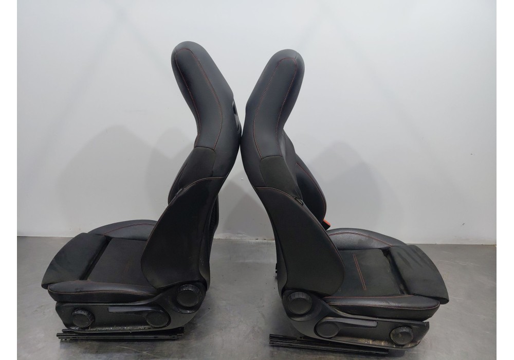 Recambio de juego asientos completo para mercedes-benz clase a (w177) a 180 (177.084) referencia OEM IAM   