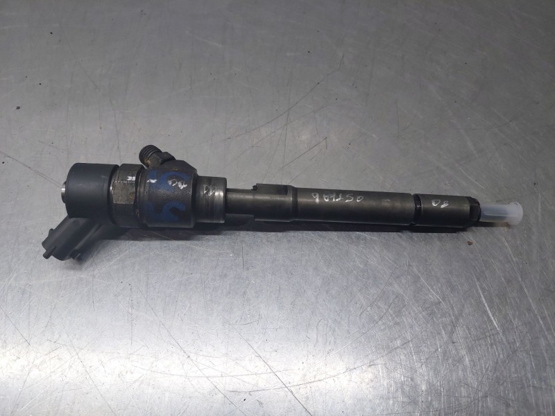 Recambio de inyector para chevrolet captiva 4wd referencia OEM IAM 0445110270  