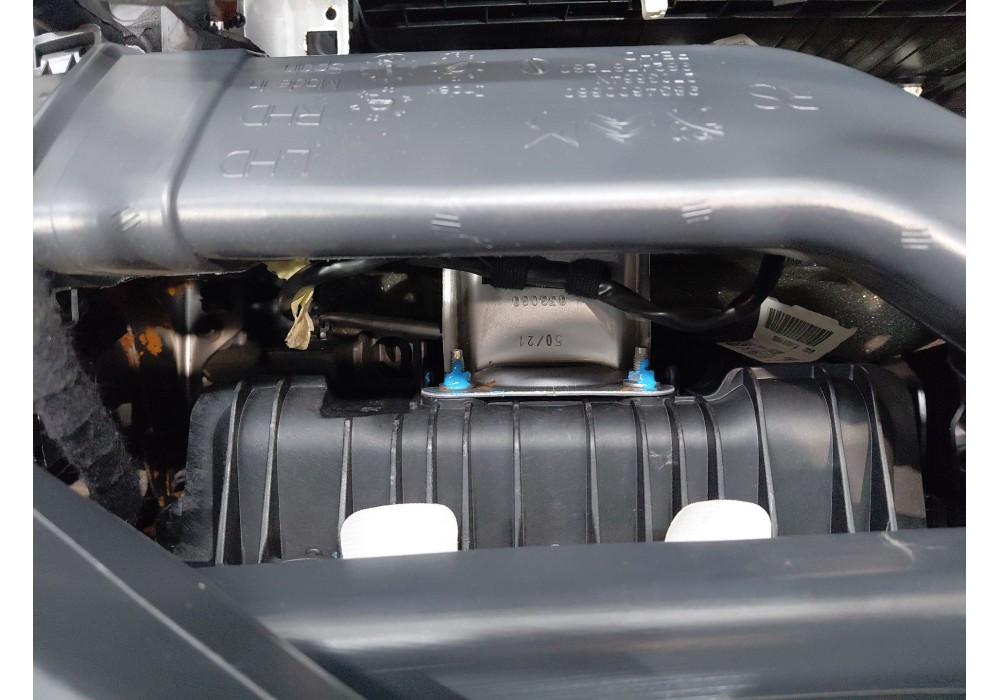 Recambio de kit airbag para peugeot 208 ii (ub_, up_, uw_, uj_) 1.5 bluehdi 100 referencia OEM IAM   