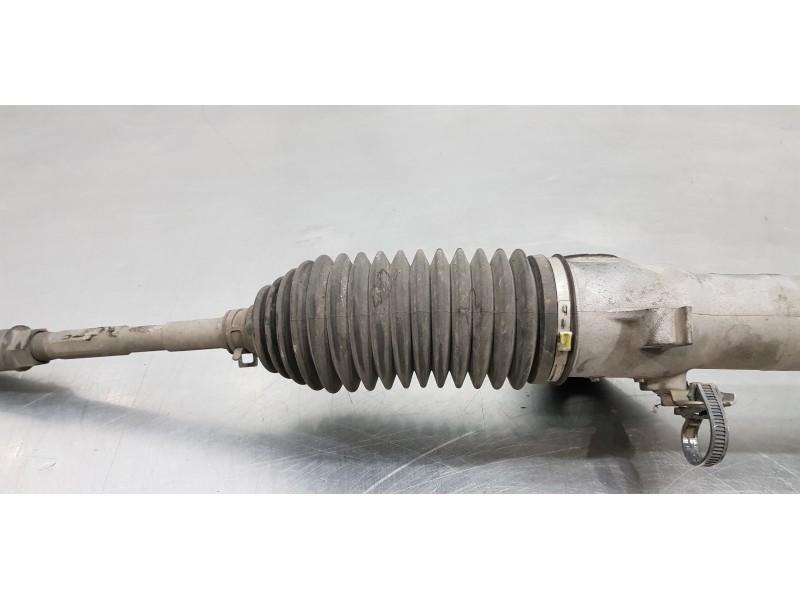 Recambio de cremallera direccion para lexus is 300h referencia OEM IAM 4420053240  