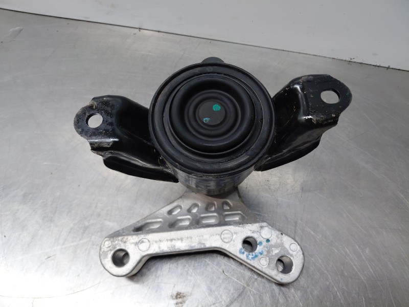 Recambio de soporte motor izquierdo para hyundai i20 iii active referencia OEM IAM   
