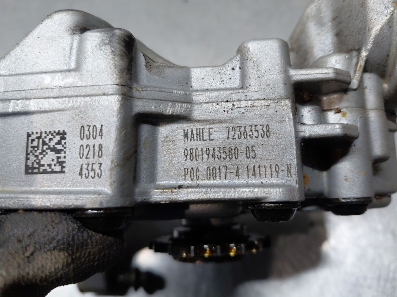 Recambio de bomba aceite para citroën c4 cactus shine referencia OEM IAM   