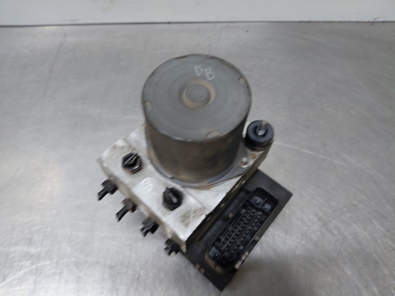 Recambio de abs para audi a4 avant (8e) confort referencia OEM IAM   