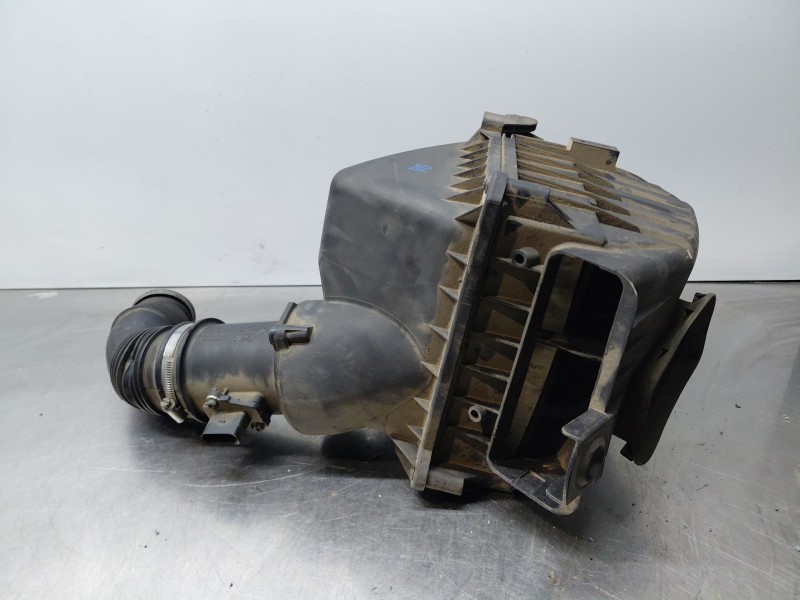 Recambio de filtro aire para audi a4 avant (8e) confort referencia OEM IAM   