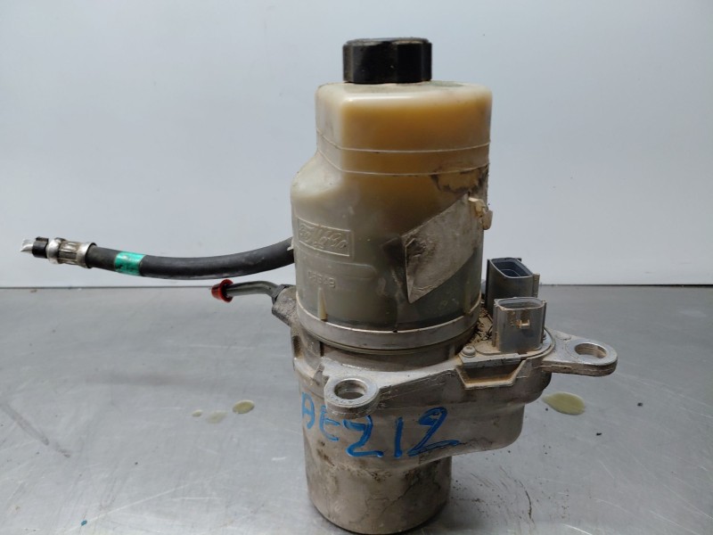 Recambio de bomba direccion para ford kuga (cbv) trend referencia OEM IAM   