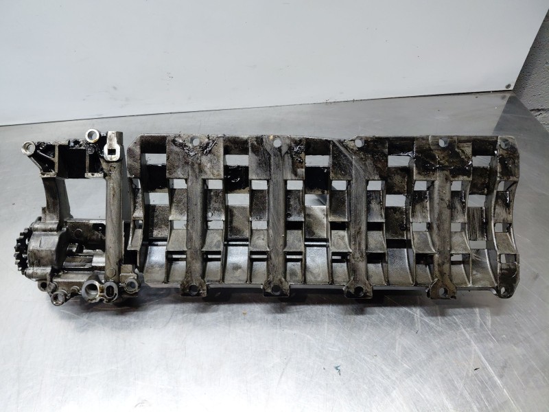 Recambio de bomba aceite para bmw 5 (e60) 530 d referencia OEM IAM   
