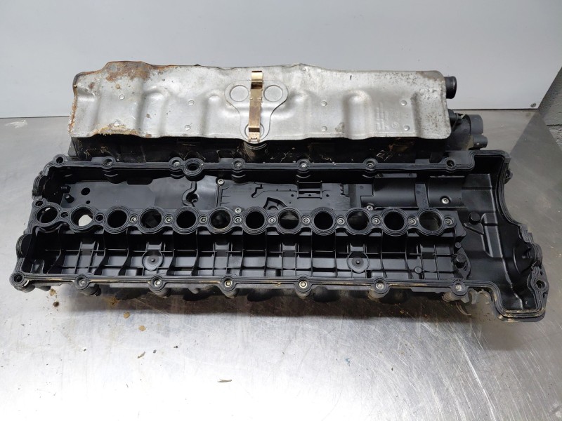 Recambio de tapa balancines para bmw 5 (e60) 530 d referencia OEM IAM   