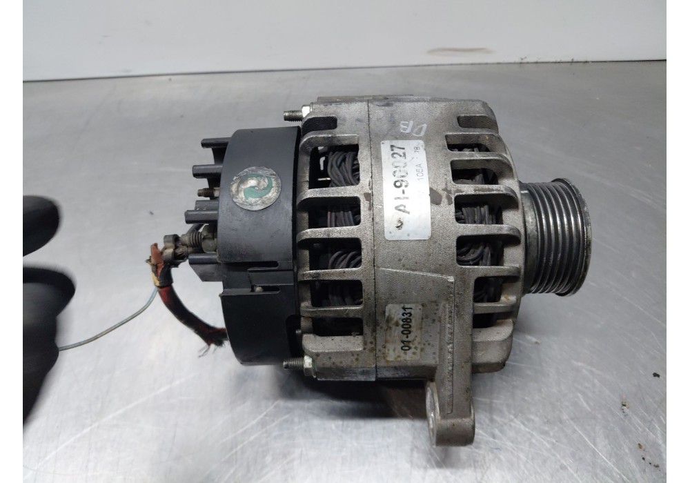 Recambio de alternador para opel zafira / zafira family b (a05) 1.9 cdti (m75) referencia OEM IAM   