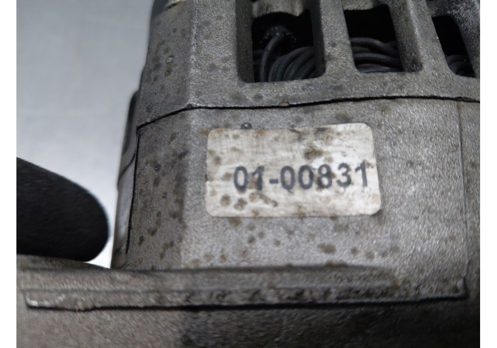 Recambio de alternador para opel zafira / zafira family b (a05) 1.9 cdti (m75) referencia OEM IAM   
