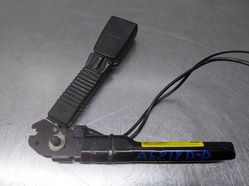 Recambio de pretensor airbag derecho para ford kuga (cbv) trend referencia OEM IAM   