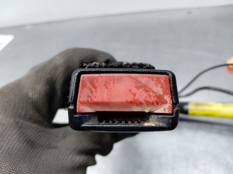 Recambio de pretensor airbag derecho para ford kuga (cbv) trend referencia OEM IAM   