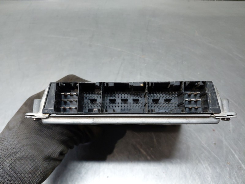 Recambio de centralita motor uce para land rover range rover (lm) td6 hse referencia OEM IAM   