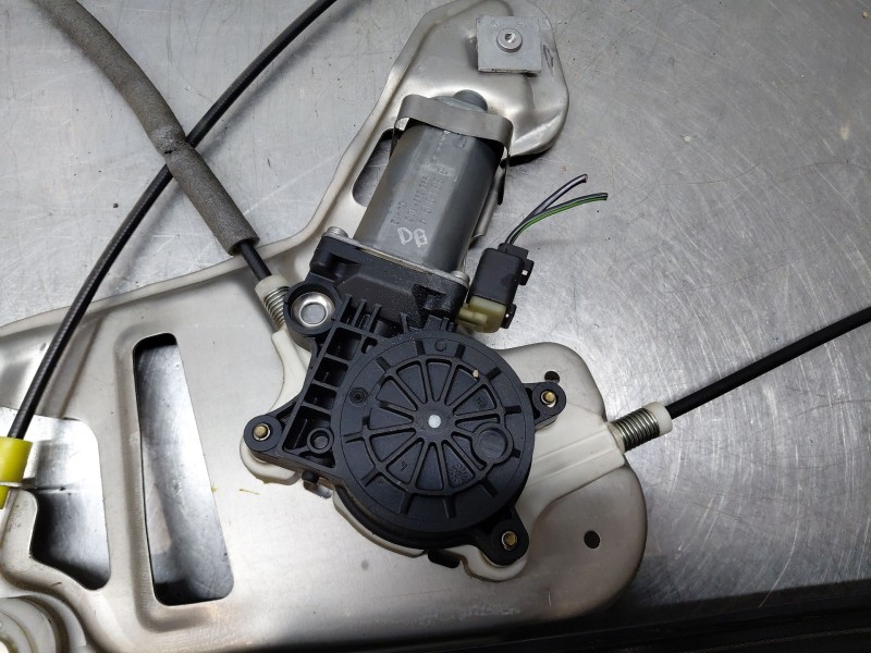 Recambio de elevalunas delantero izquierdo para land rover range rover (lm) td6 hse referencia OEM IAM   