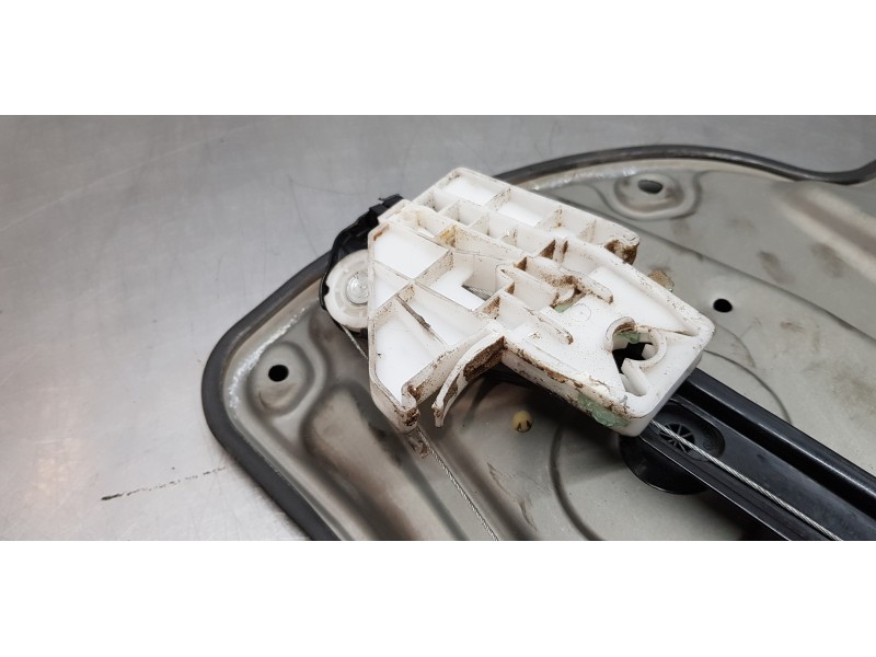 Recambio de elevalunas trasero derecho para skoda octavia berlina (1z3) rs referencia OEM IAM 1Z0839462A   Recambio de elevalunas trasero derecho para skoda octavia berlina (1z3) rs referencia OEM IAM 1Z0839462A