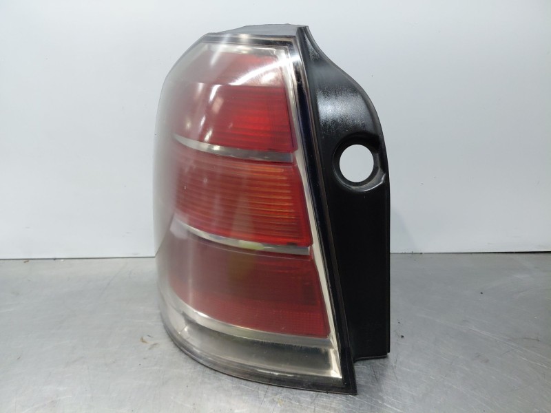 Recambio de piloto trasero izquierdo para opel zafira / zafira family b (a05) 1.9 cdti (m75) referencia OEM IAM   