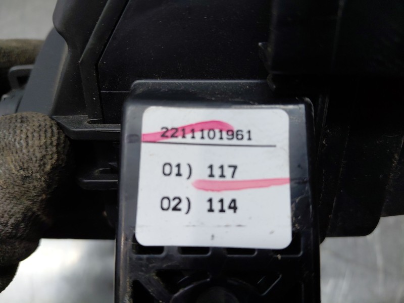 Recambio de caja reles / fusibles para hyundai i20 iii active referencia OEM IAM   