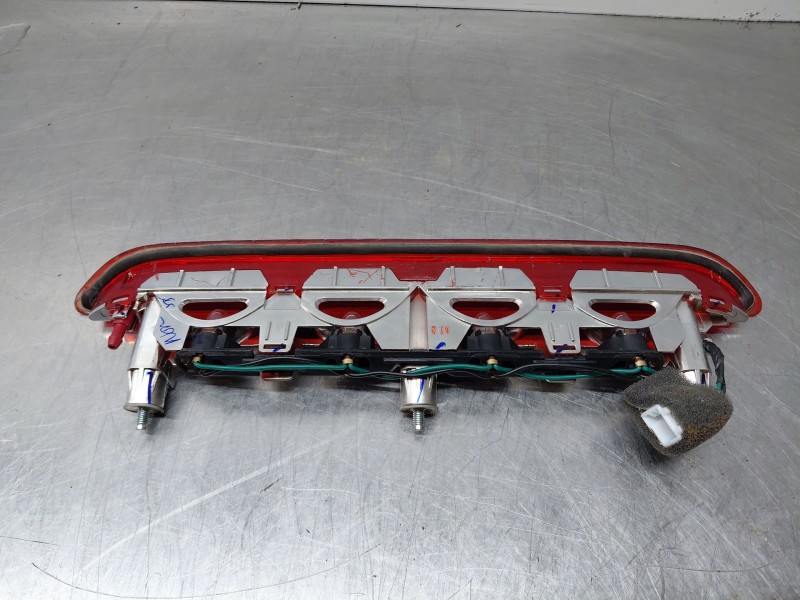 Recambio de luz central de freno para hyundai i20 iii active referencia OEM IAM   