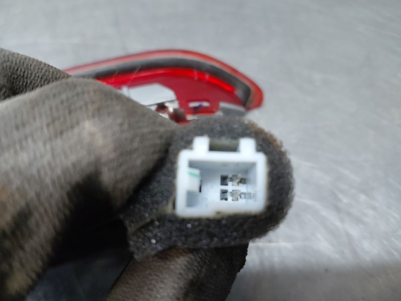 Recambio de luz central de freno para hyundai i20 iii active referencia OEM IAM   