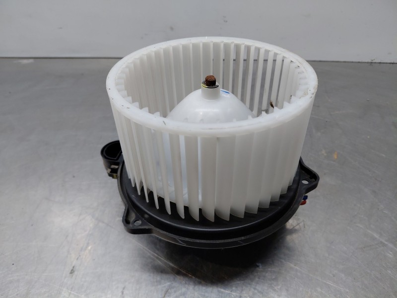 Recambio de motor calefaccion para hyundai i20 iii active referencia OEM IAM   