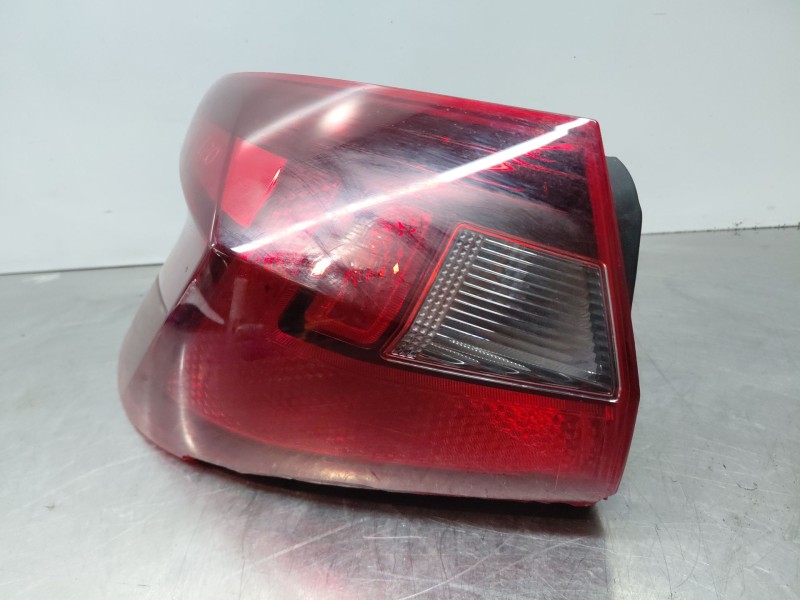 Recambio de piloto trasero izquierdo para hyundai i20 iii active referencia OEM IAM   