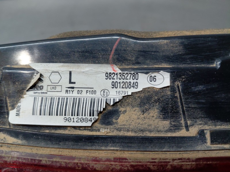 Recambio de piloto trasero izquierdo interior para citroën c4 cactus shine referencia OEM IAM   