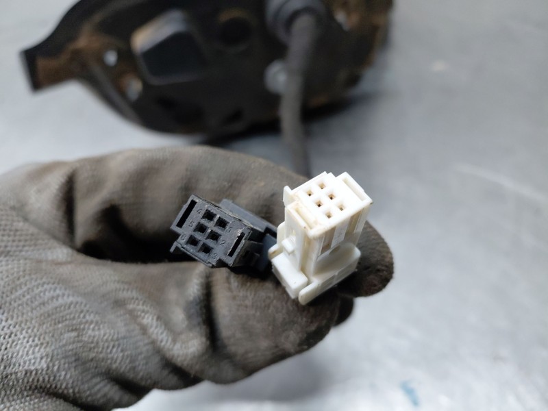 Recambio de retrovisor derecho para citroën c4 cactus shine referencia OEM IAM   