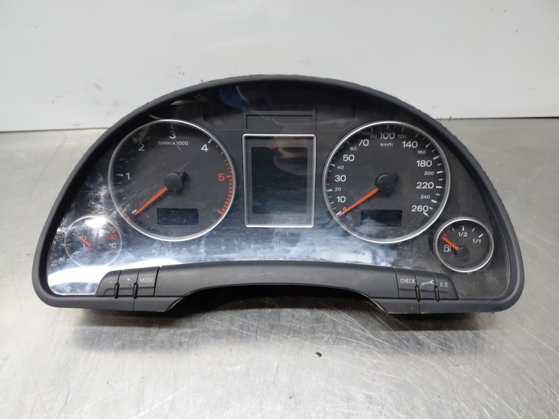 Recambio de cuadro instrumentos para audi a4 avant (8e) confort referencia OEM IAM   