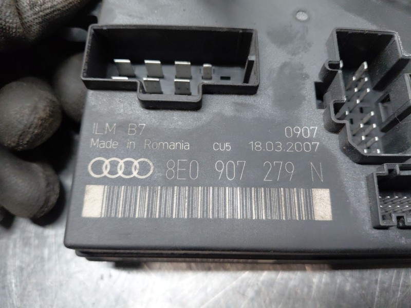 Recambio de modulo confort para audi a4 avant (8e) confort referencia OEM IAM   