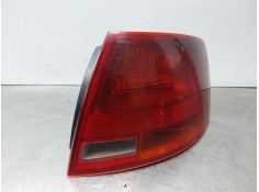 Recambio de piloto trasero derecho para audi a4 avant (8e) confort referencia OEM IAM    2