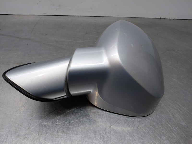 Recambio de retrovisor derecho para ssangyong rodius premium referencia OEM IAM 7892121121SAF  