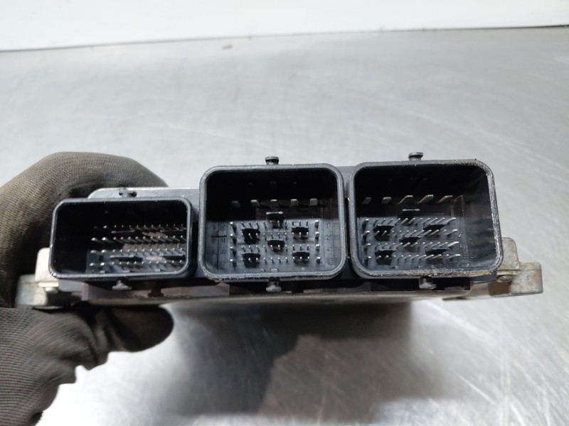 Recambio de centralita motor uce para ford kuga (cbv) trend referencia OEM IAM   